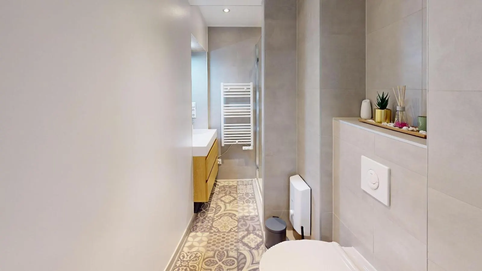 Appartement Serenity Entree Privee Au Calme Jardin Bertrange Luxembourg