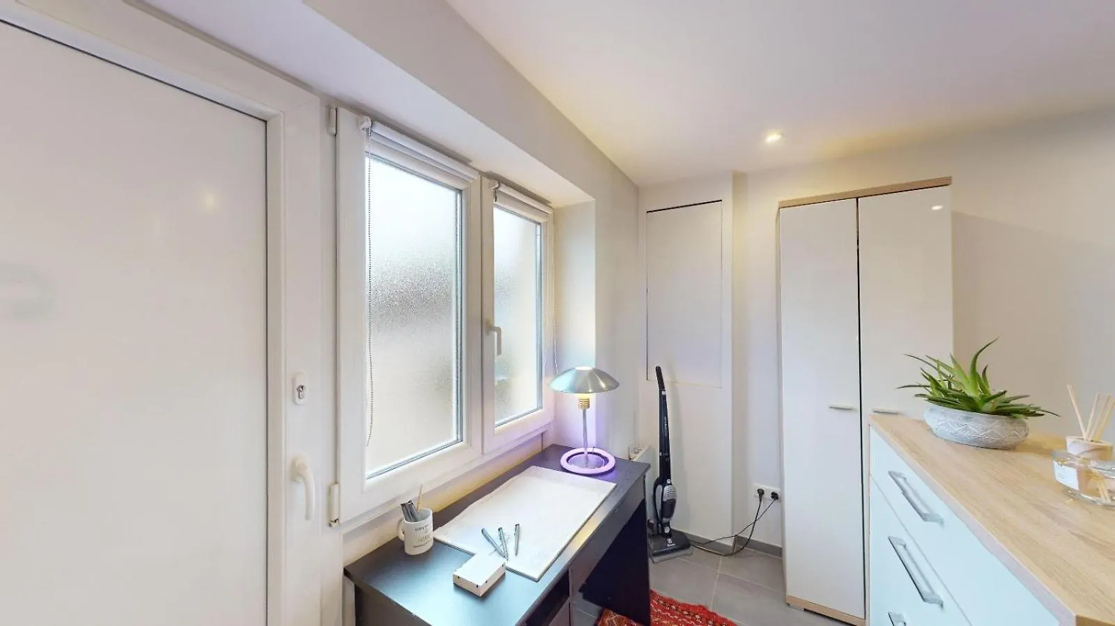 Appartement Serenity Entree Privee Au Calme Jardin Bertrange Apartment